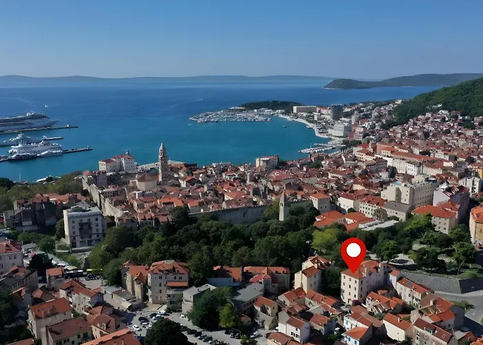 Pensión Soukki Town Centre 1 3*