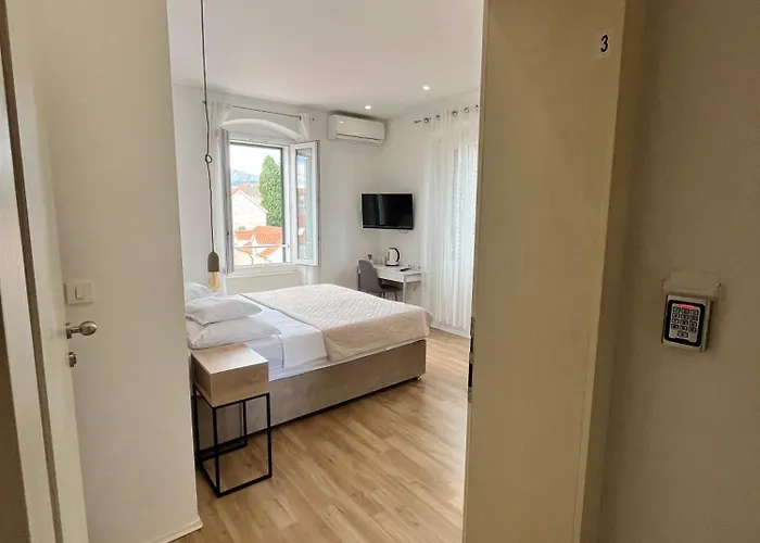 Soukki Town Centre 1 3*