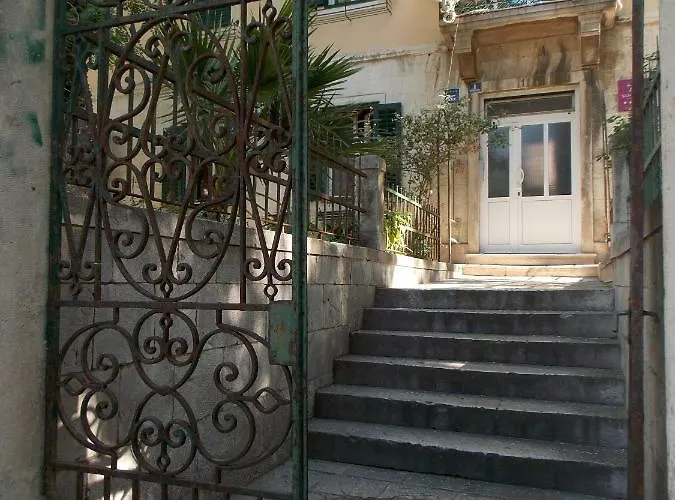 Guest house Soukki Town Centre 1 3*